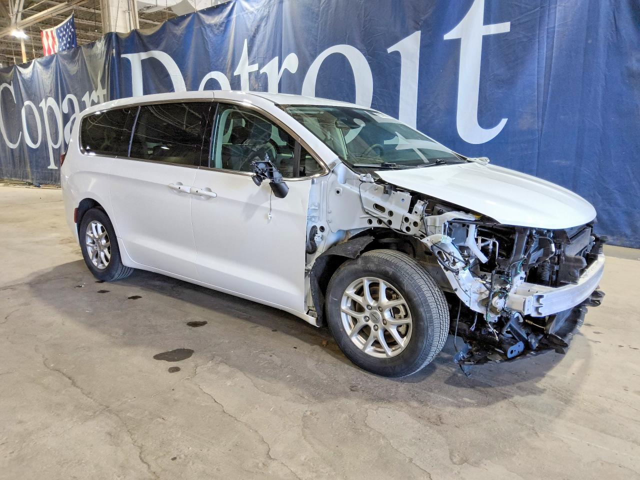Chrysler Minivan Lx