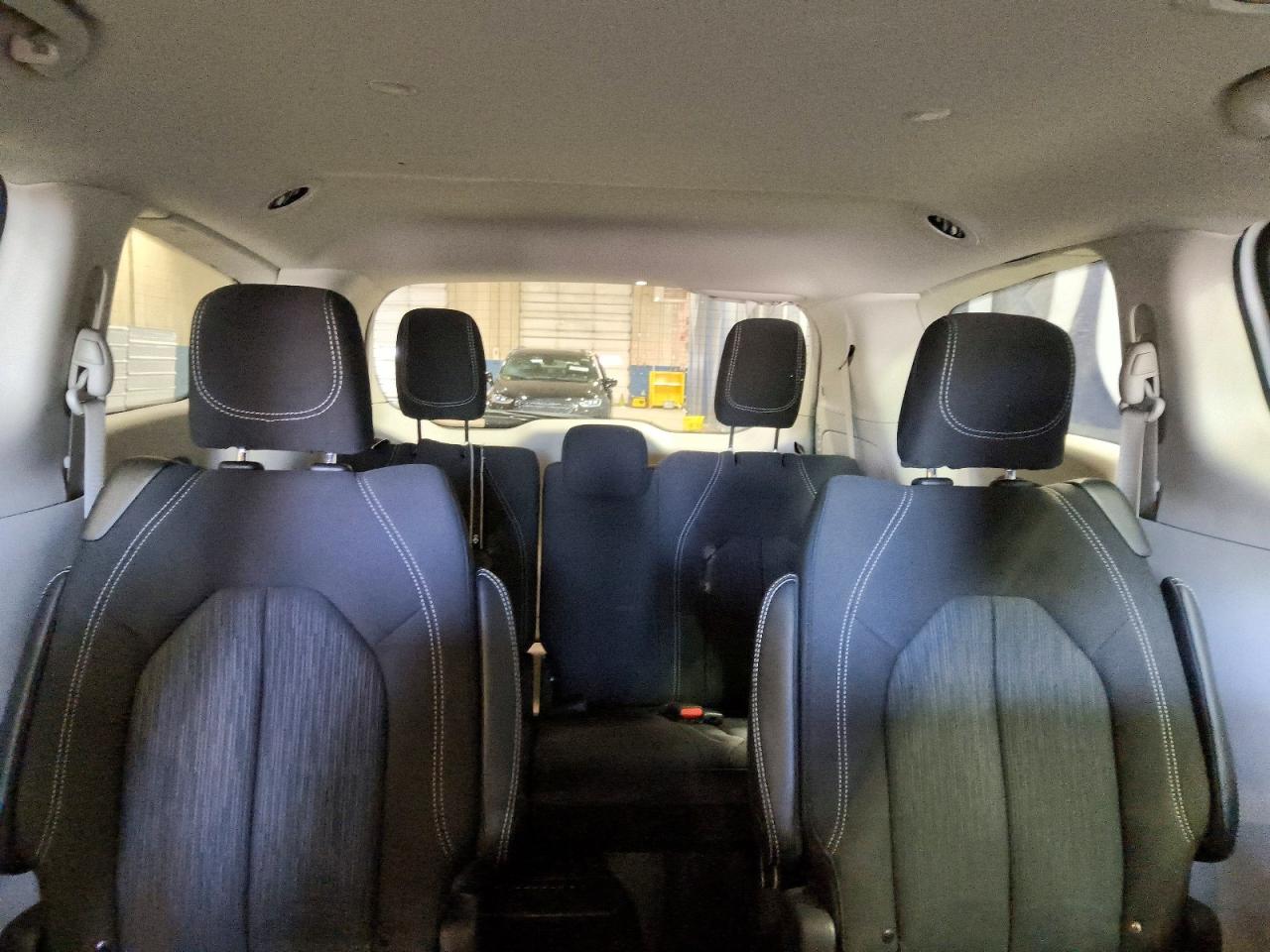 Chrysler Minivan Lx