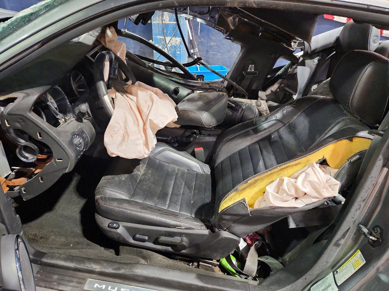 Ford Mustang Base