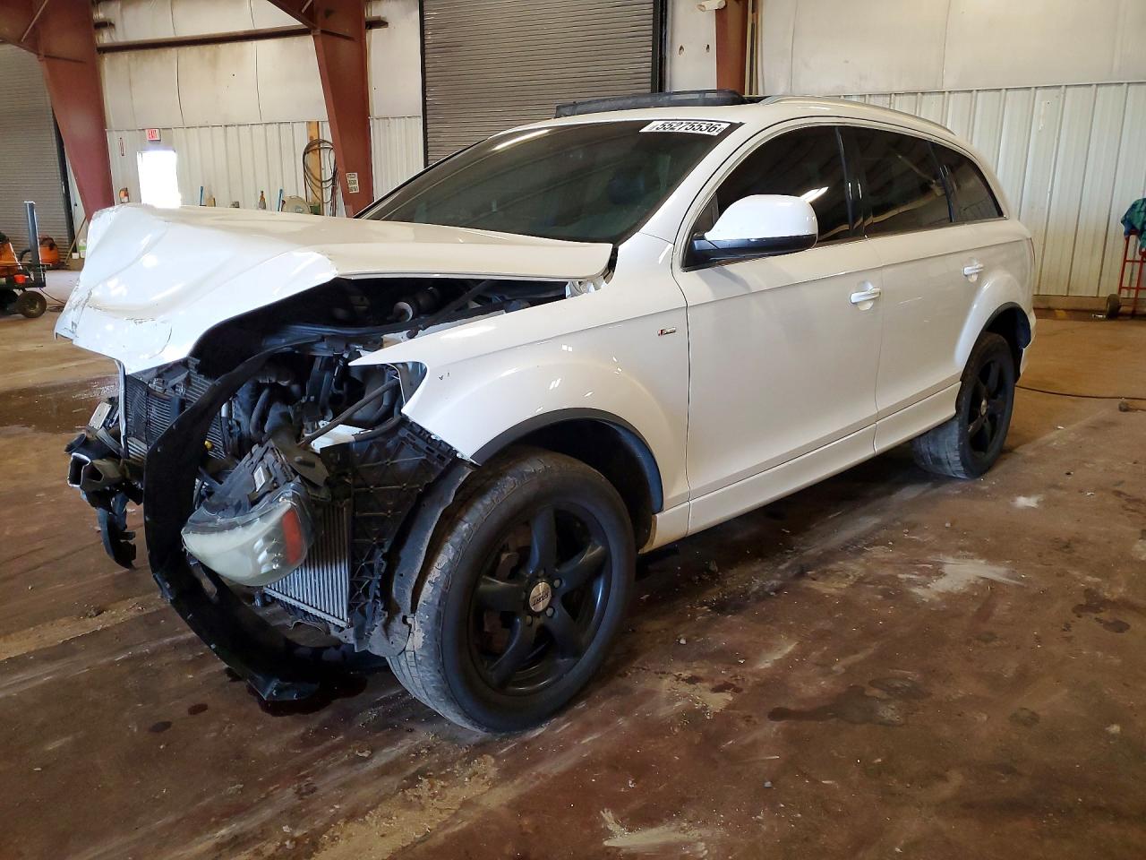 Salvage Audi Q7 Image