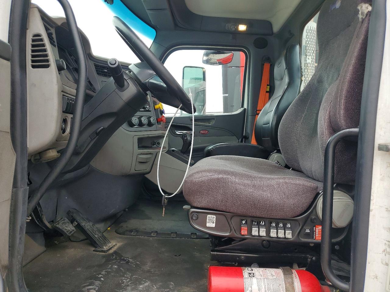 Peterbilt 579