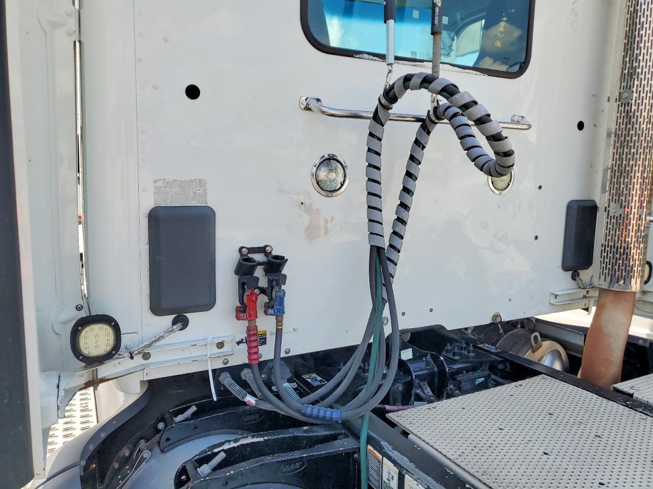 Peterbilt 579