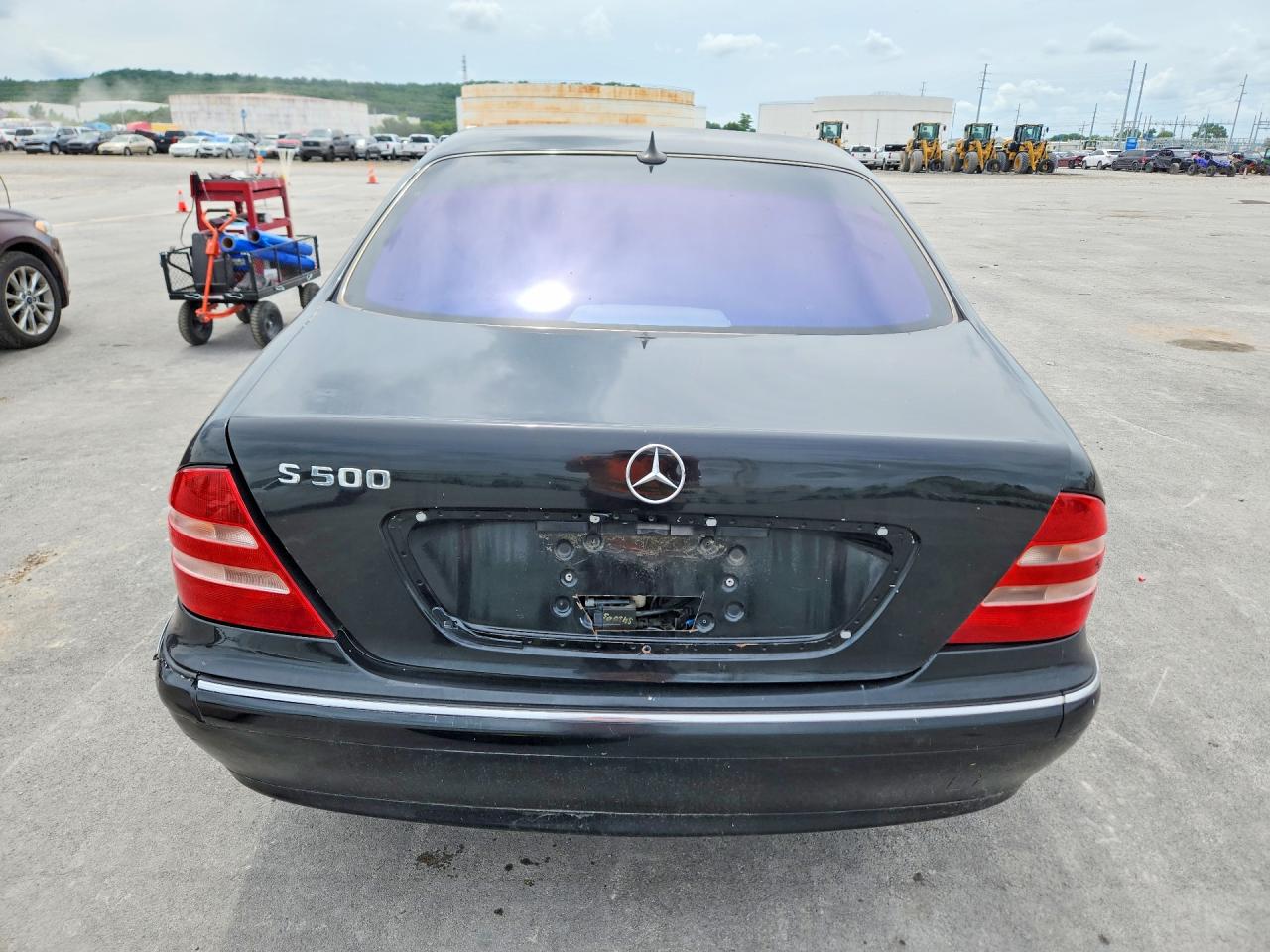 Mercedes-Benz S-Class 500