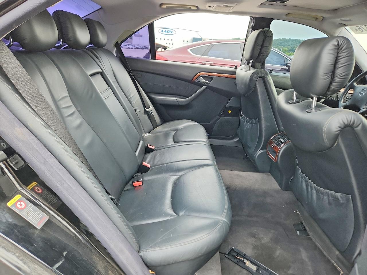 Mercedes-Benz S-Class 500