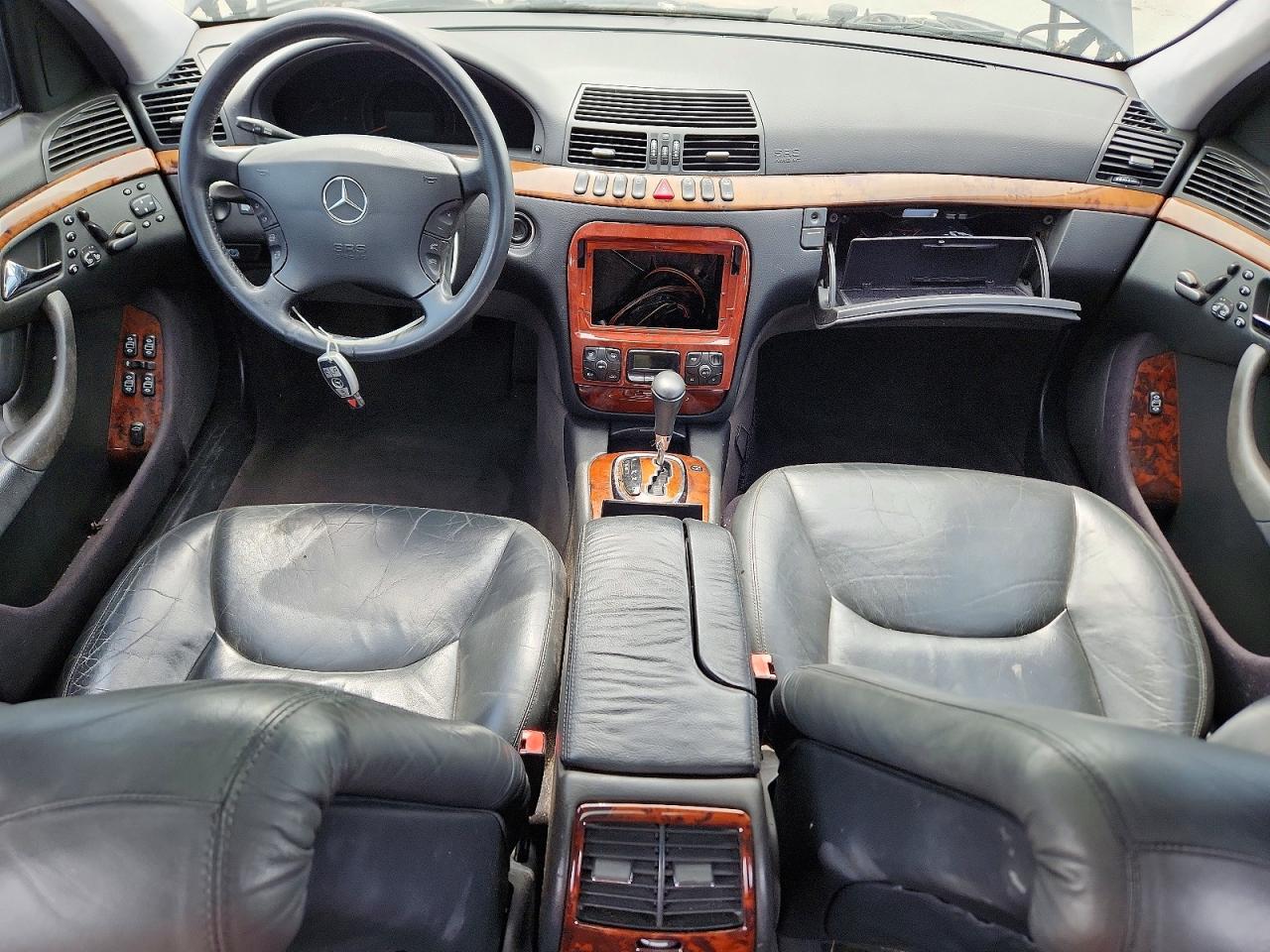 Mercedes-Benz S-Class 500