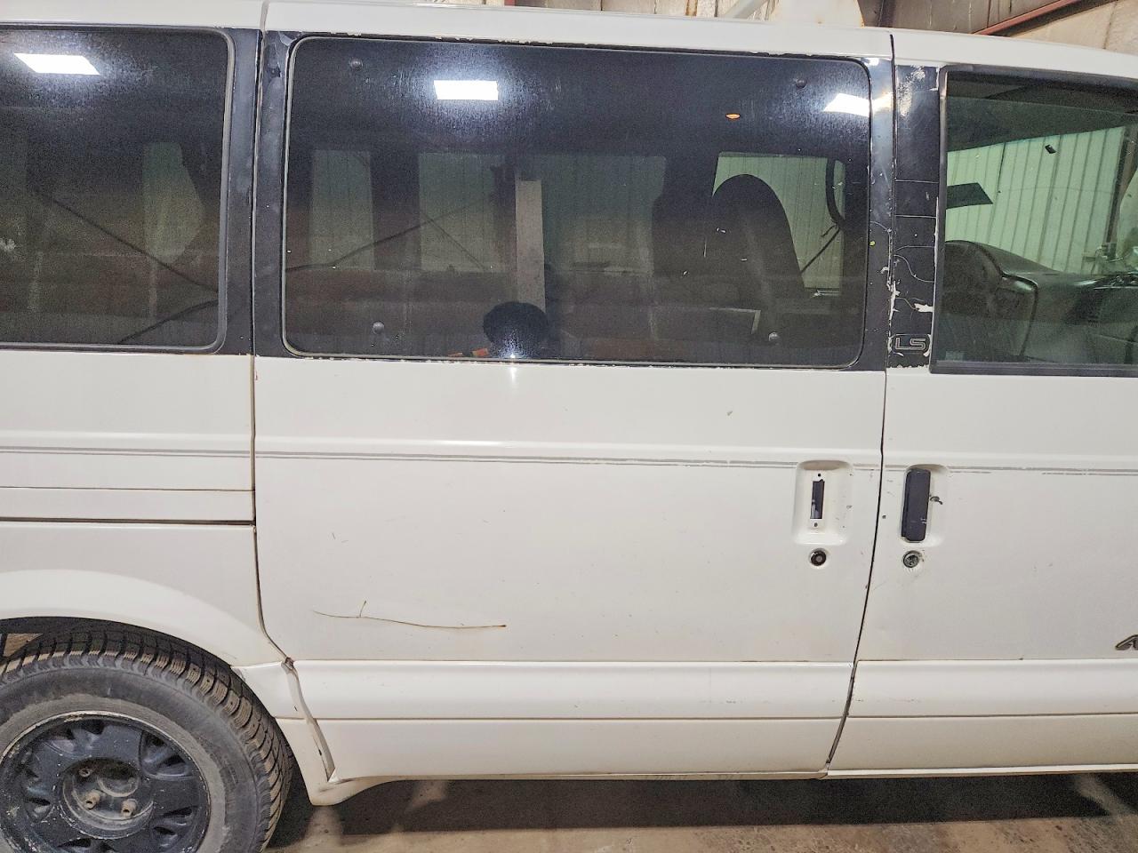 Chevrolet Astro