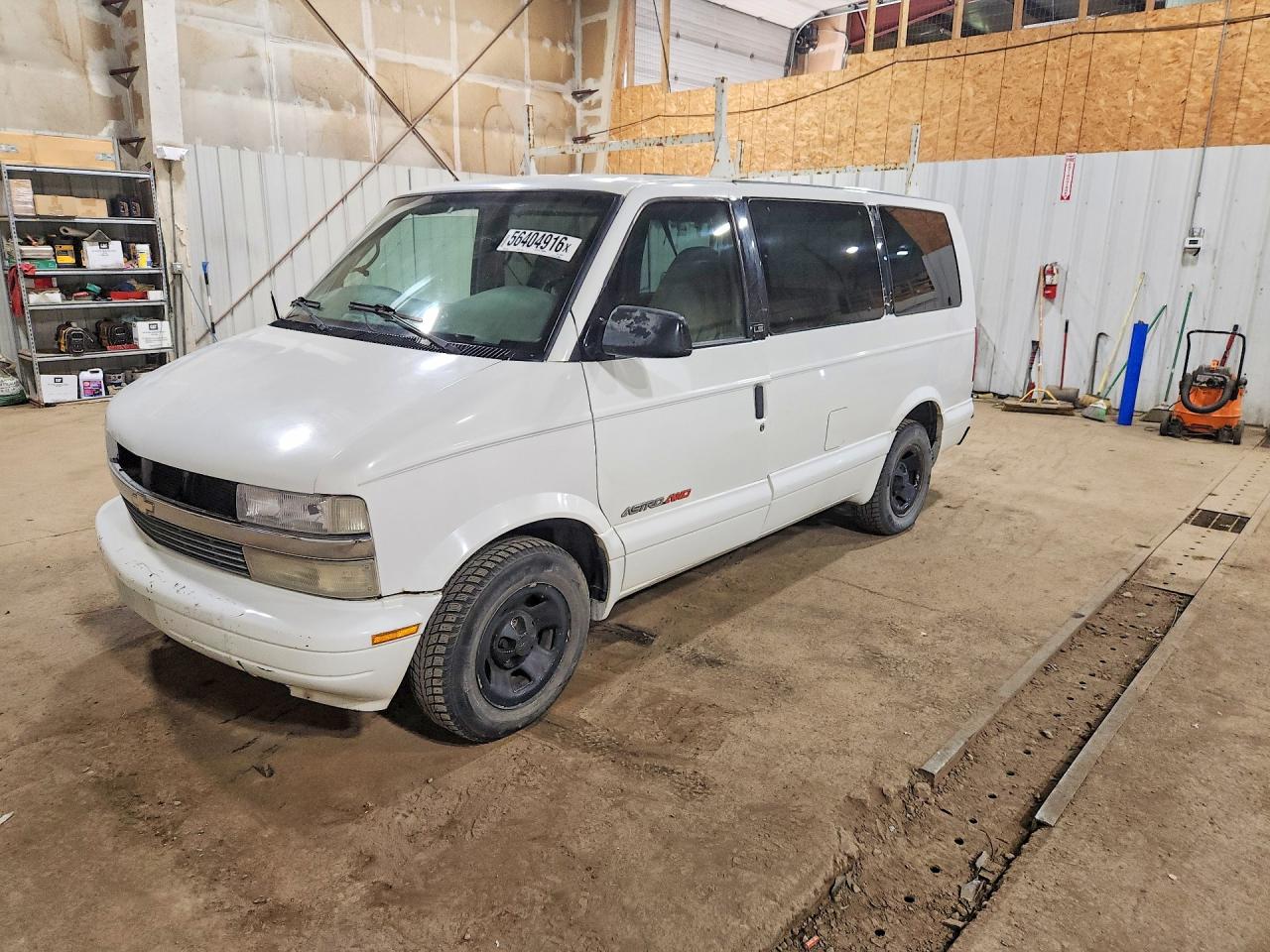Salvage Chevrolet Astro Image