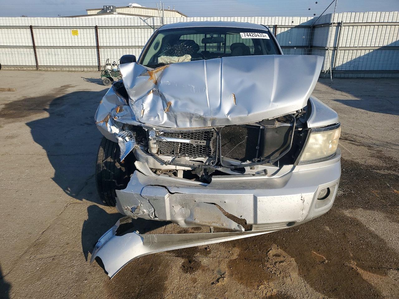 Dodge Dakota Quad Slt