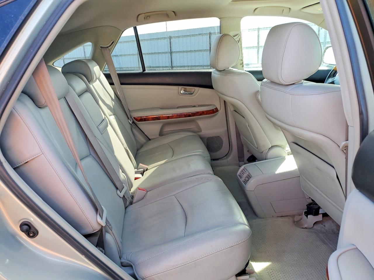 Lexus RX 330