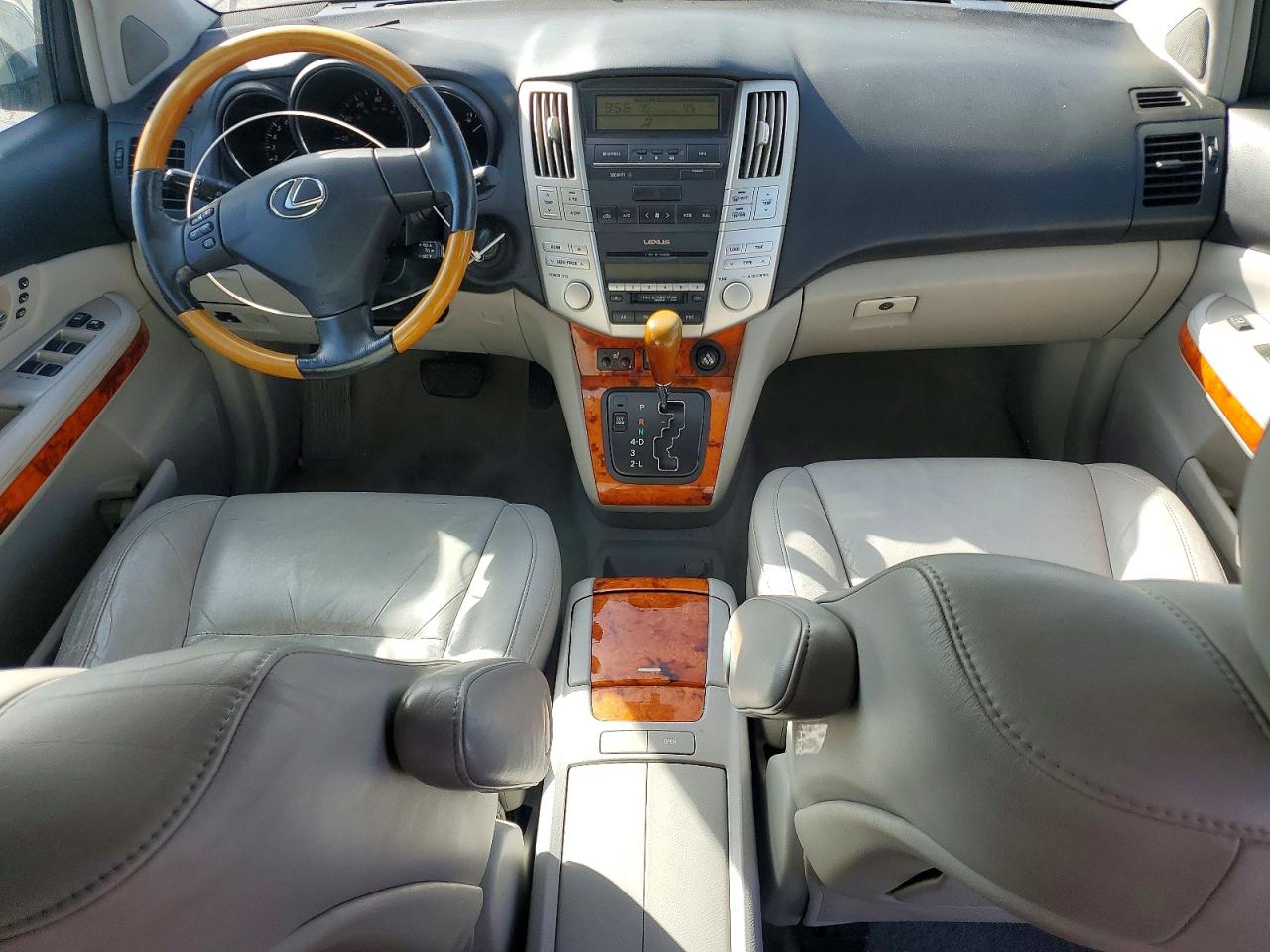 Lexus RX 330