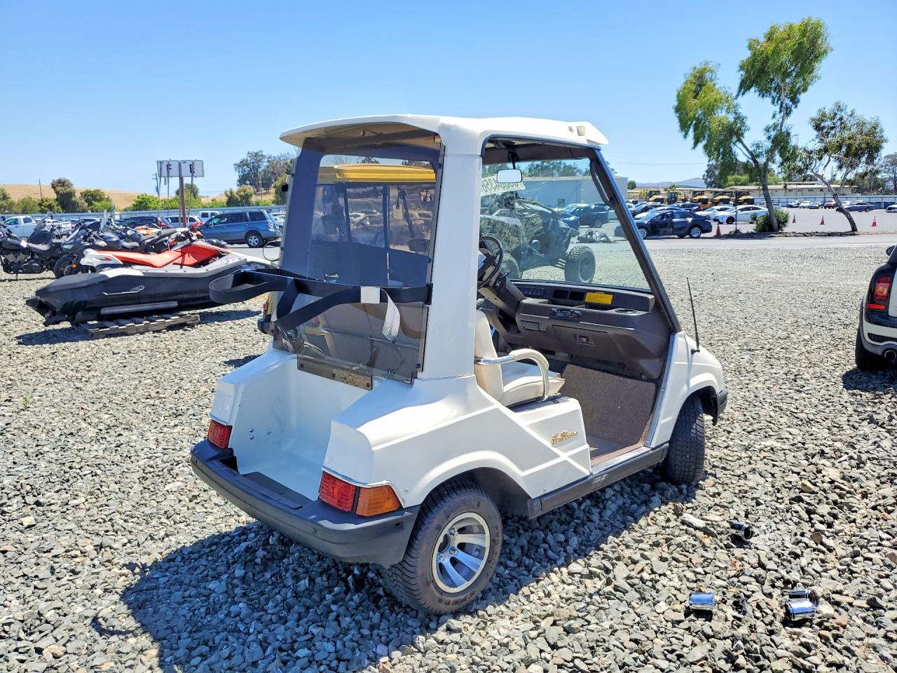Other Automobile Yamaha Sun