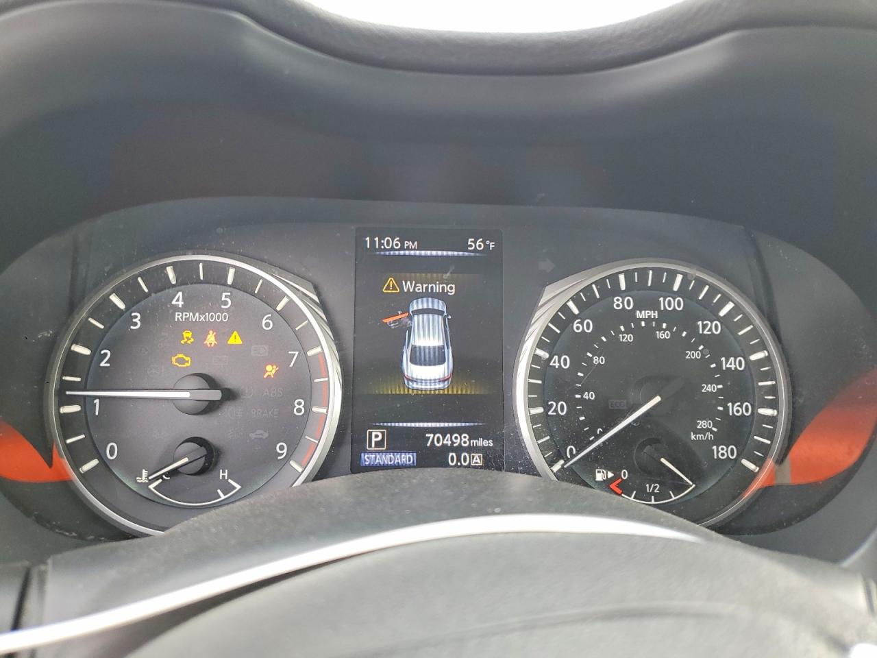 INFINITI Q50 Luxe