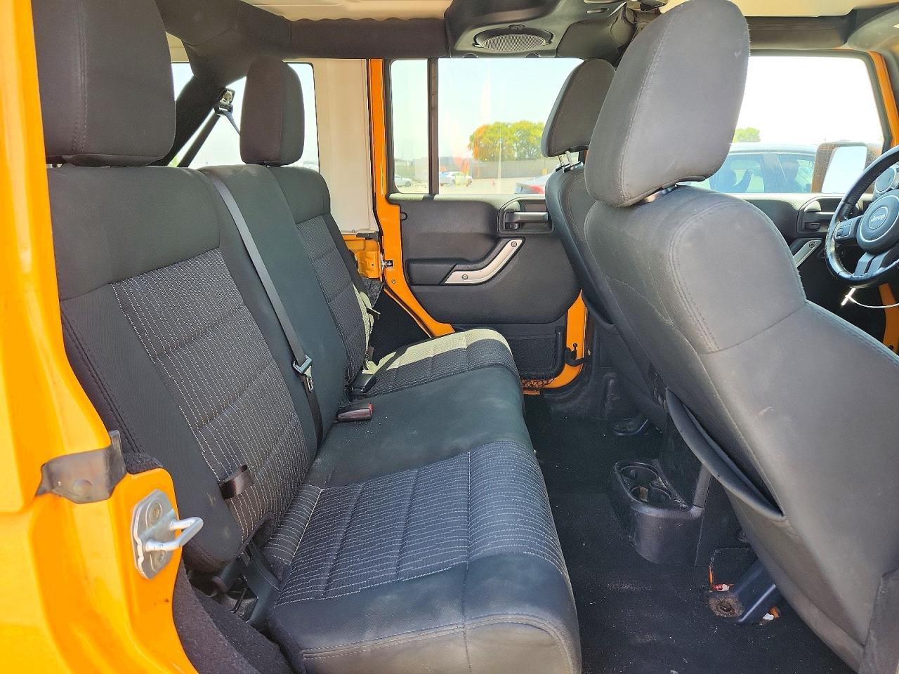 Jeep Wrangler Sahara