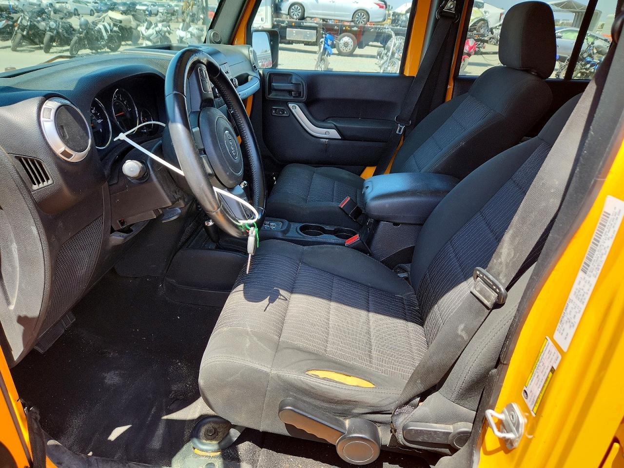 Jeep Wrangler Sahara