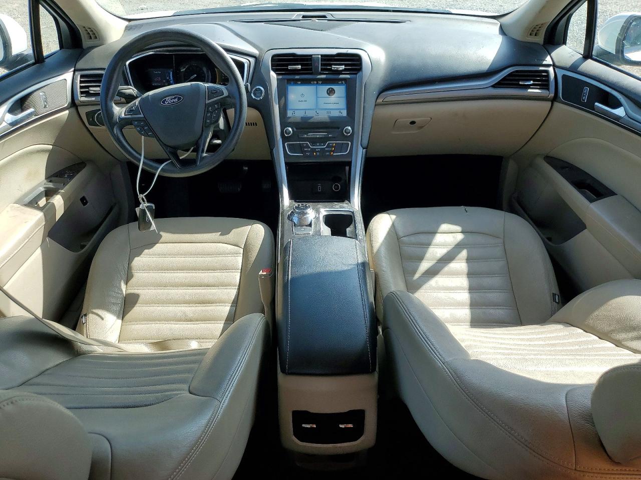 Ford Fusion Se Hybrid