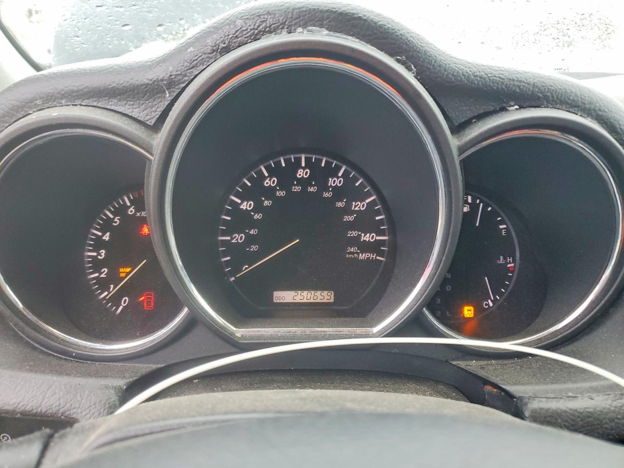 Lexus RX Base