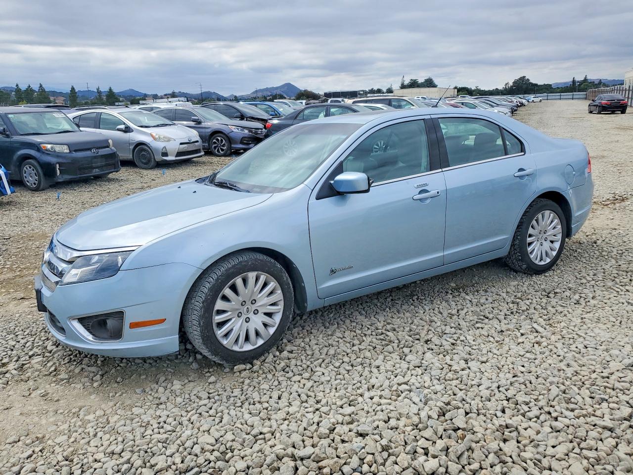 Salvage Ford Fusion Image