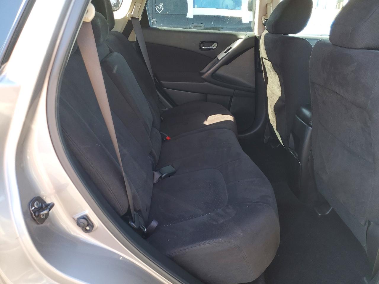 Nissan Murano S