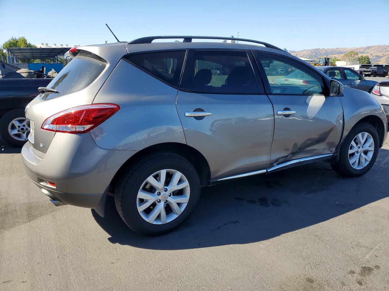 Nissan Murano S