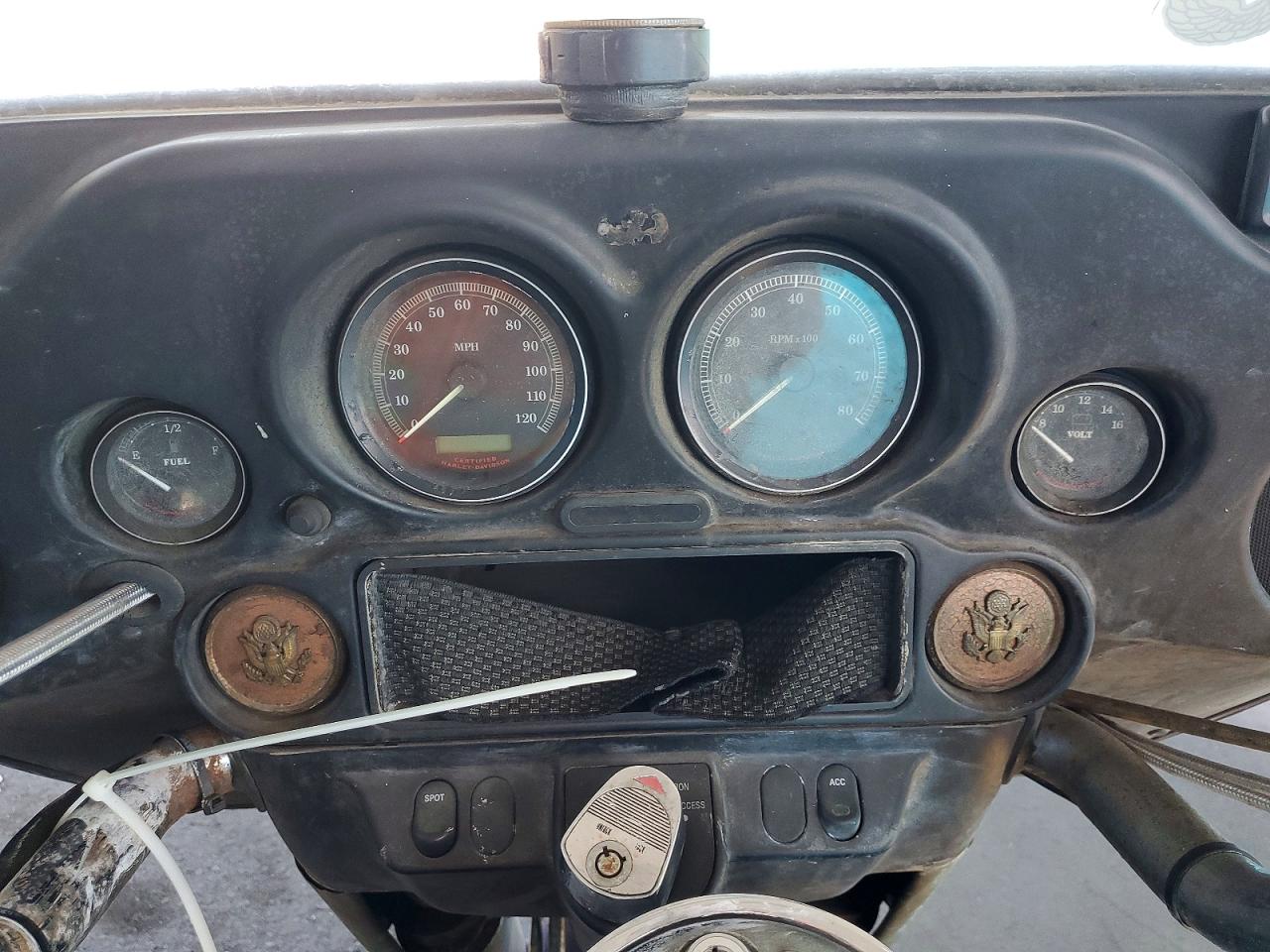 Harley-Davidson Fl