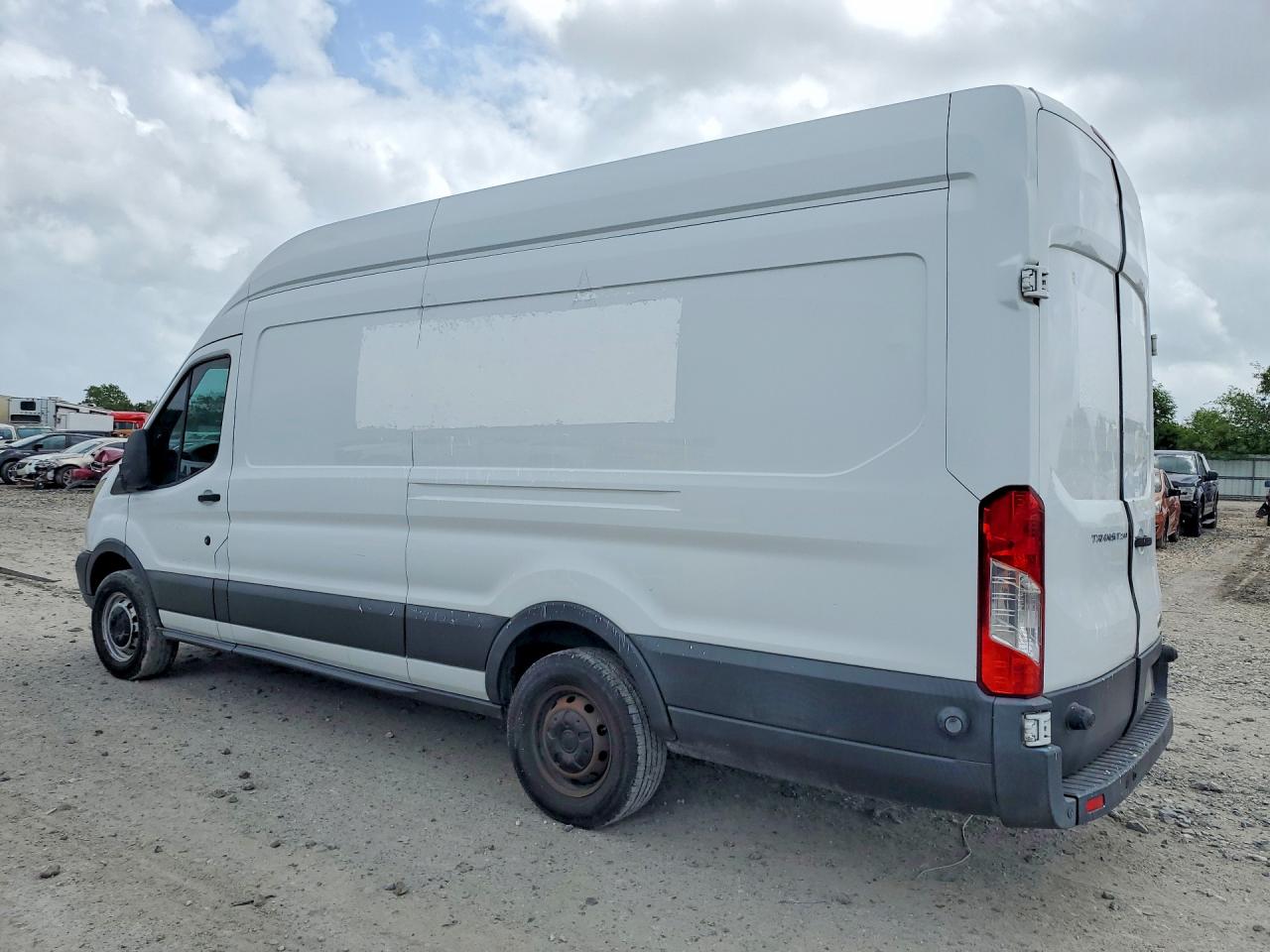 Ford Transit T-250