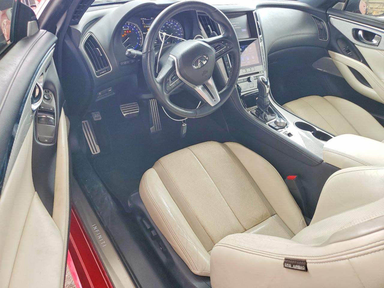INFINITI Q60 Red Sport 400