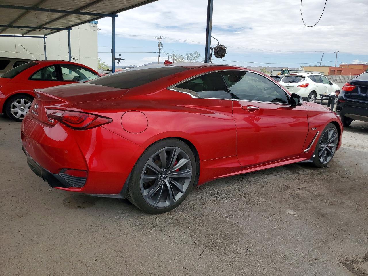 INFINITI Q60 Red Sport 400