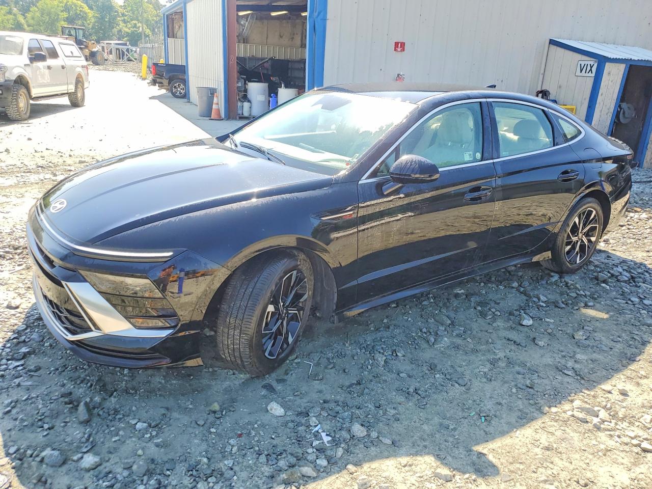 Salvage Hyundai SONATA Image