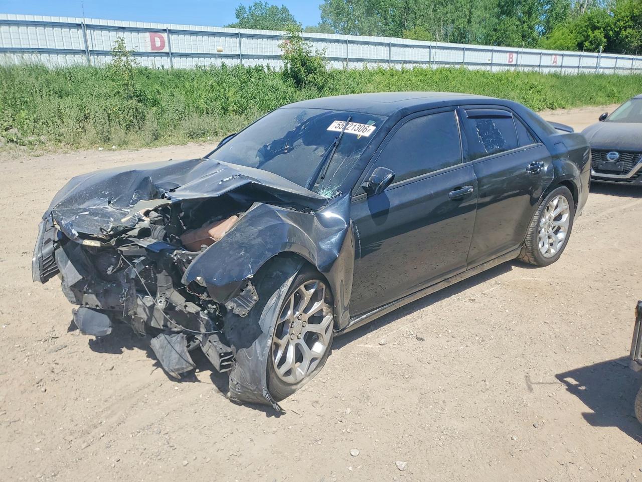 Salvage Chrysler 300 Image