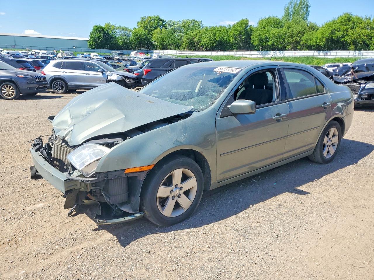 Salvage Ford Fusion Image