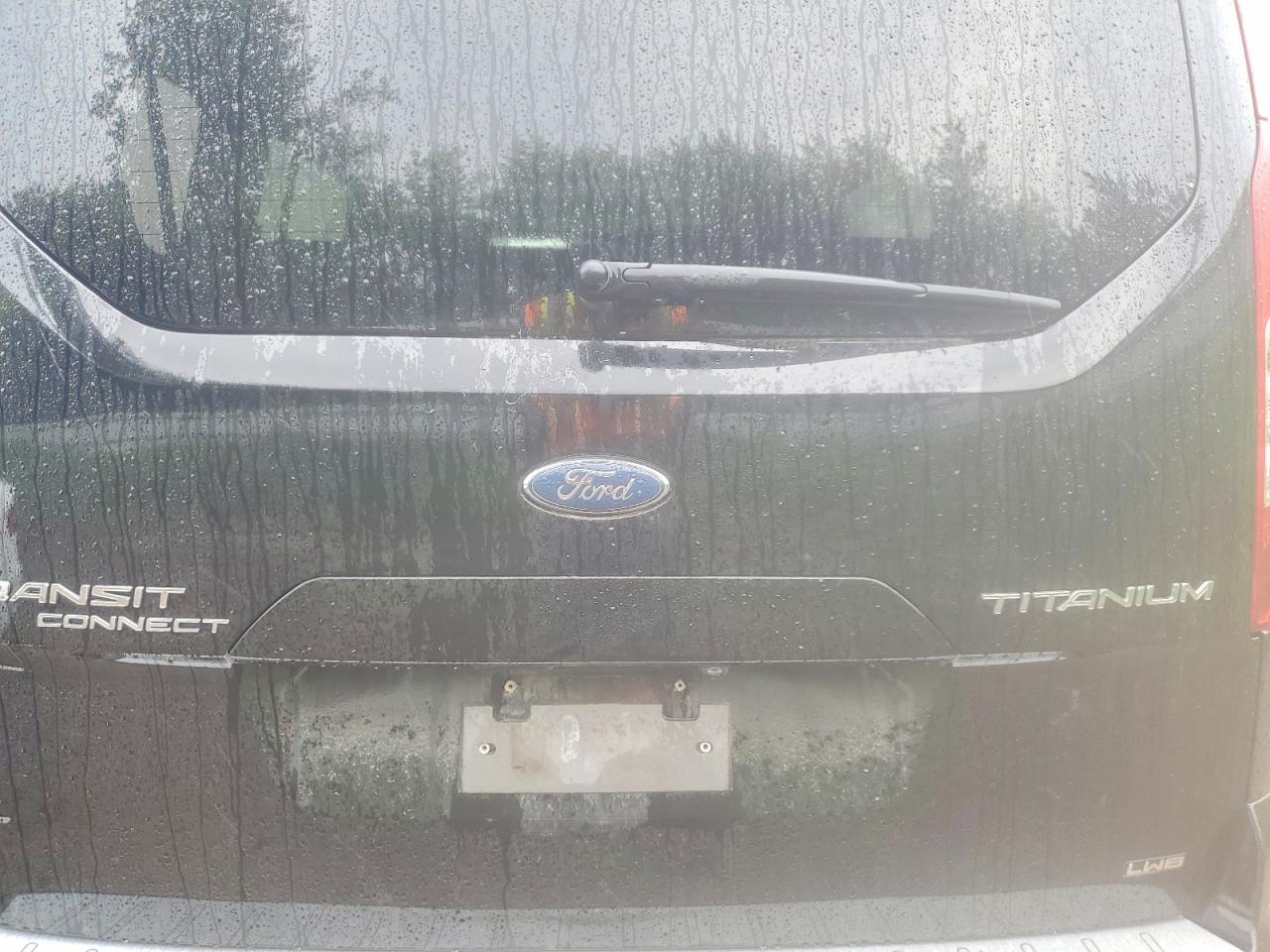 Ford Transit Titanium