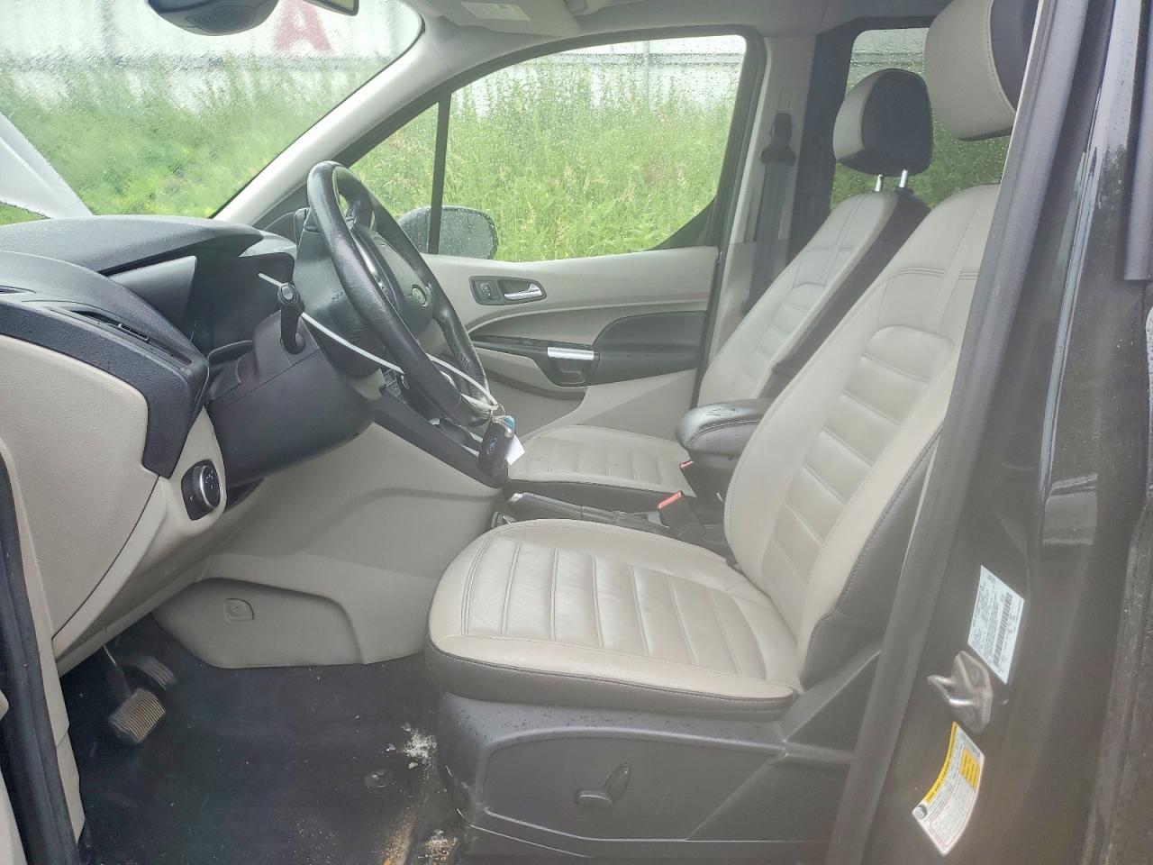 Ford Transit Titanium