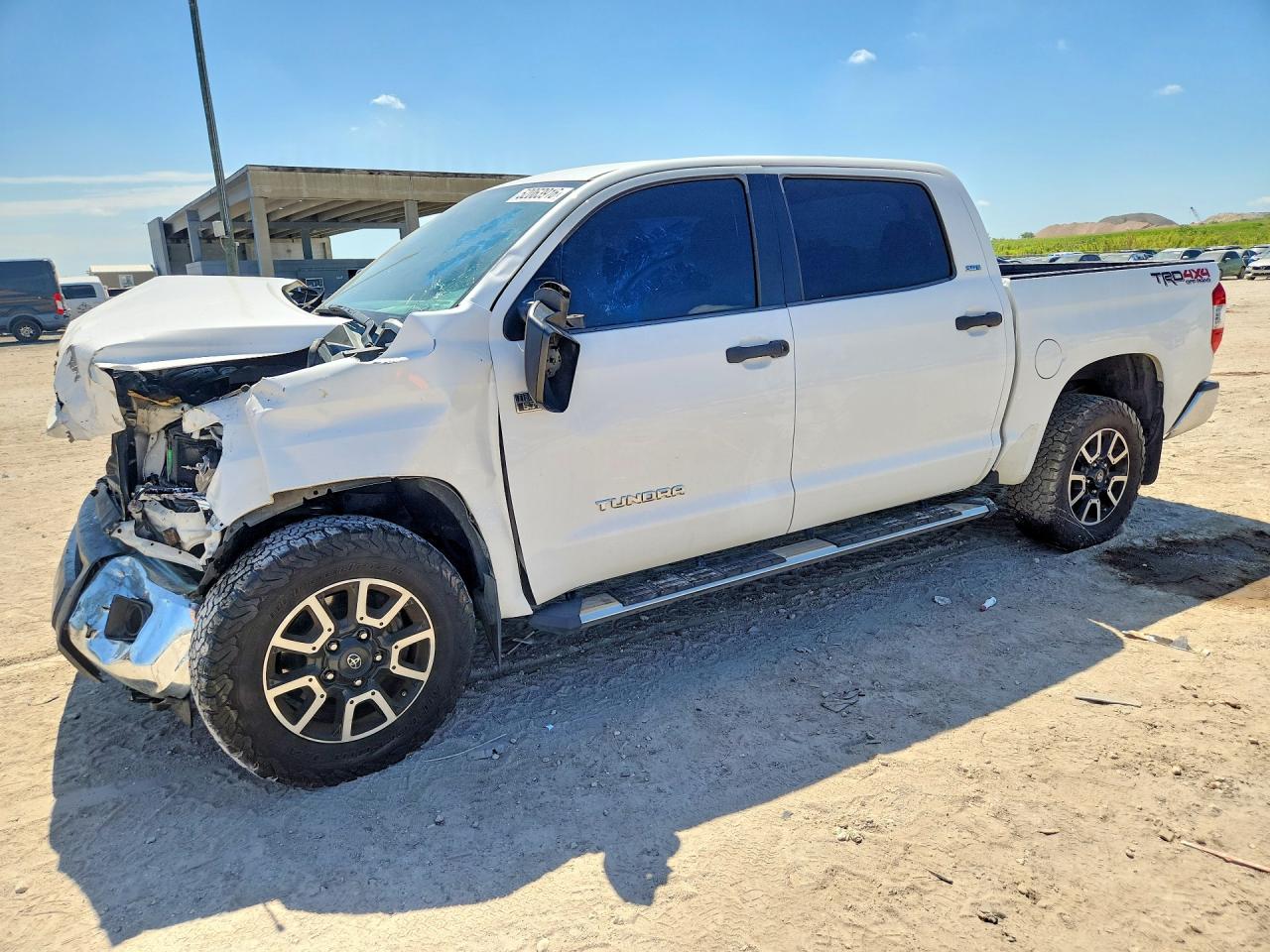 Salvage Toyota Tundra Image