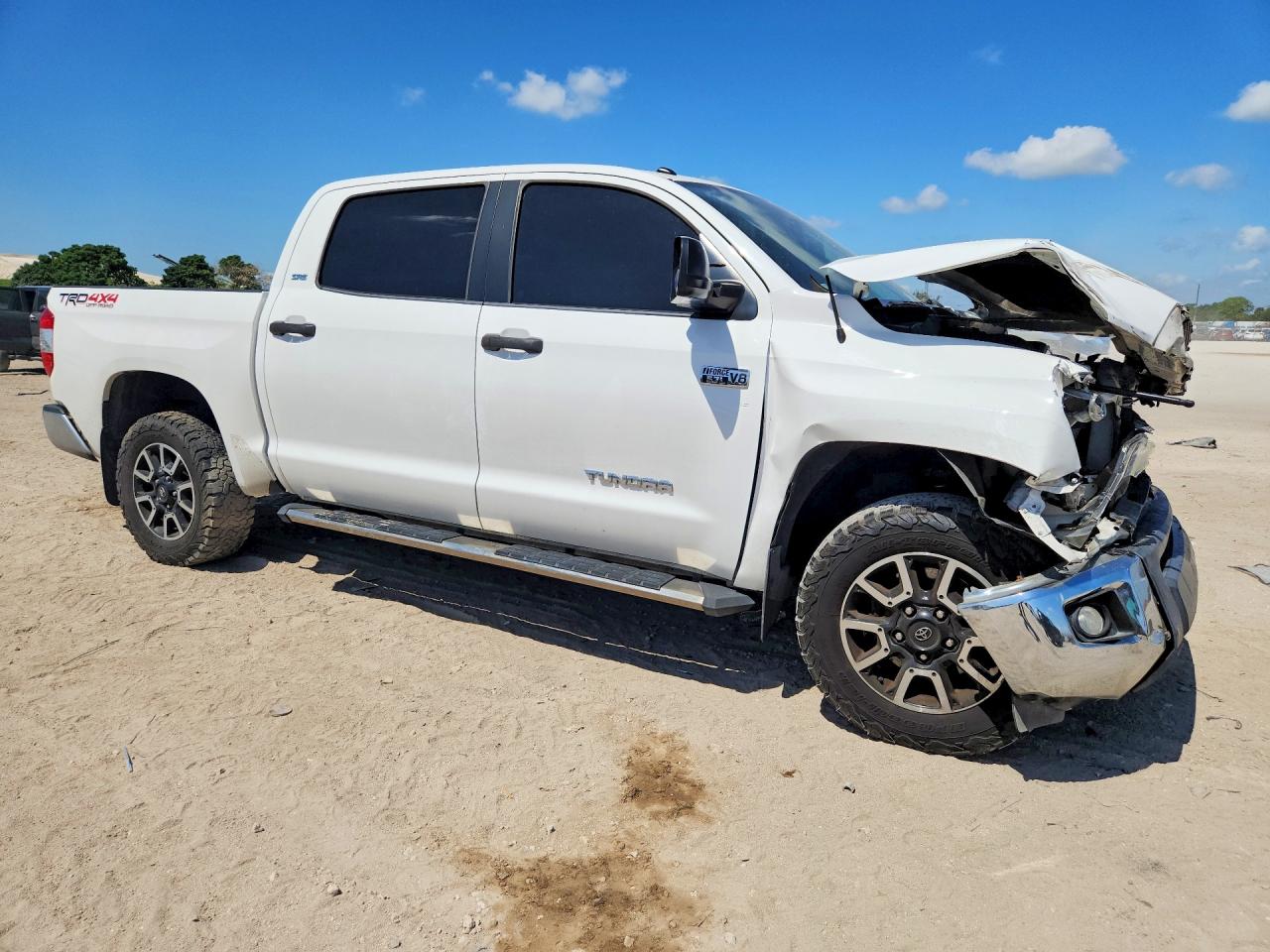 Toyota Tundra Sr5