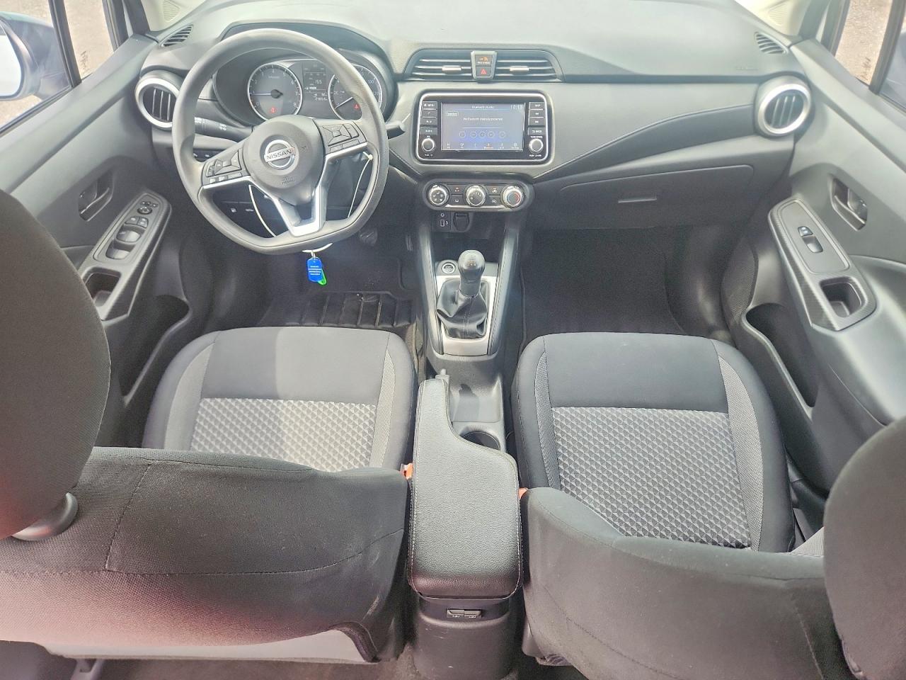 Nissan Versa S