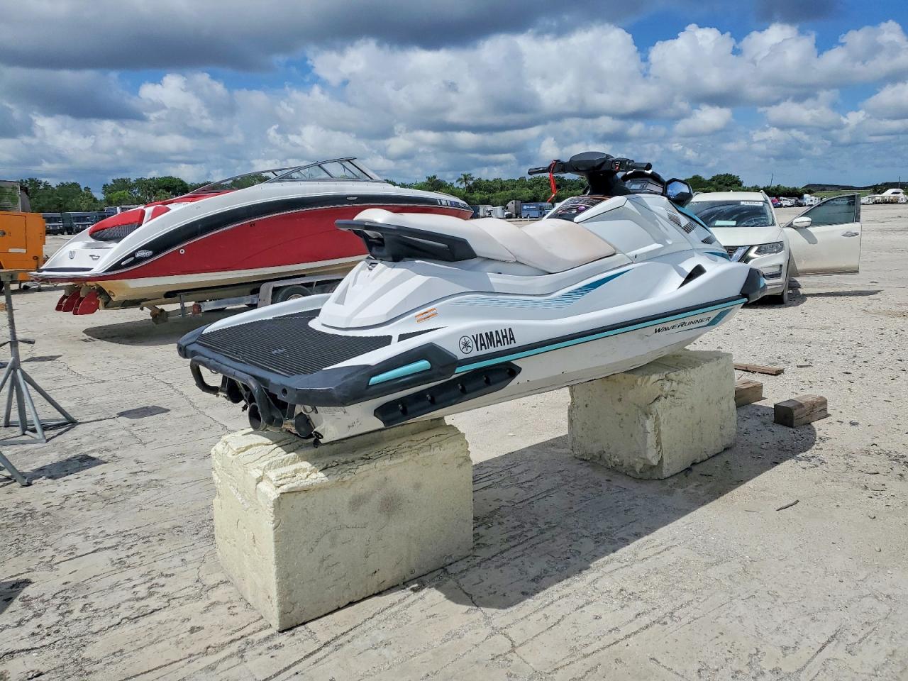 Yam Jet Ski