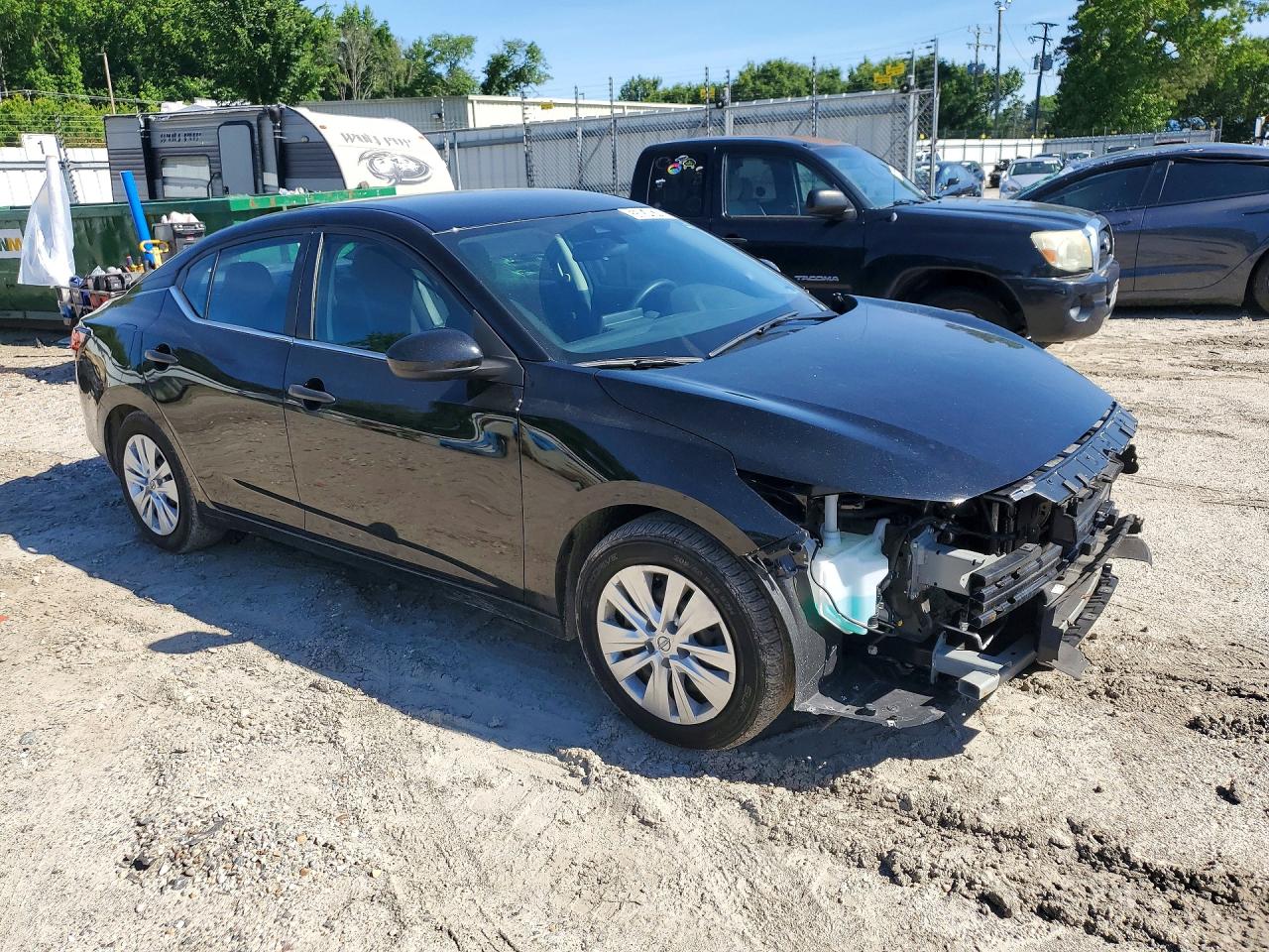 Nissan Sentra S