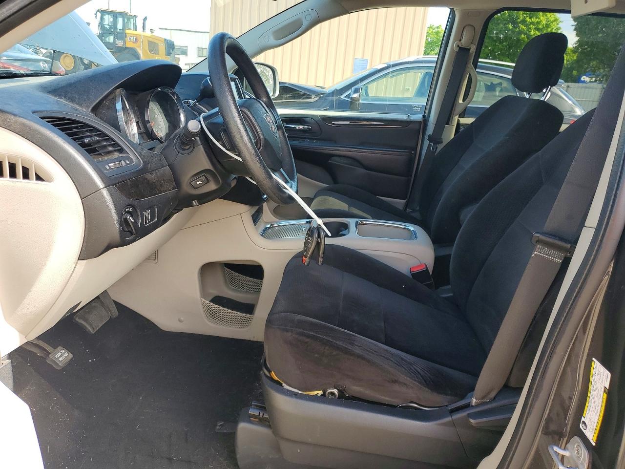 Dodge Caravan Sxt