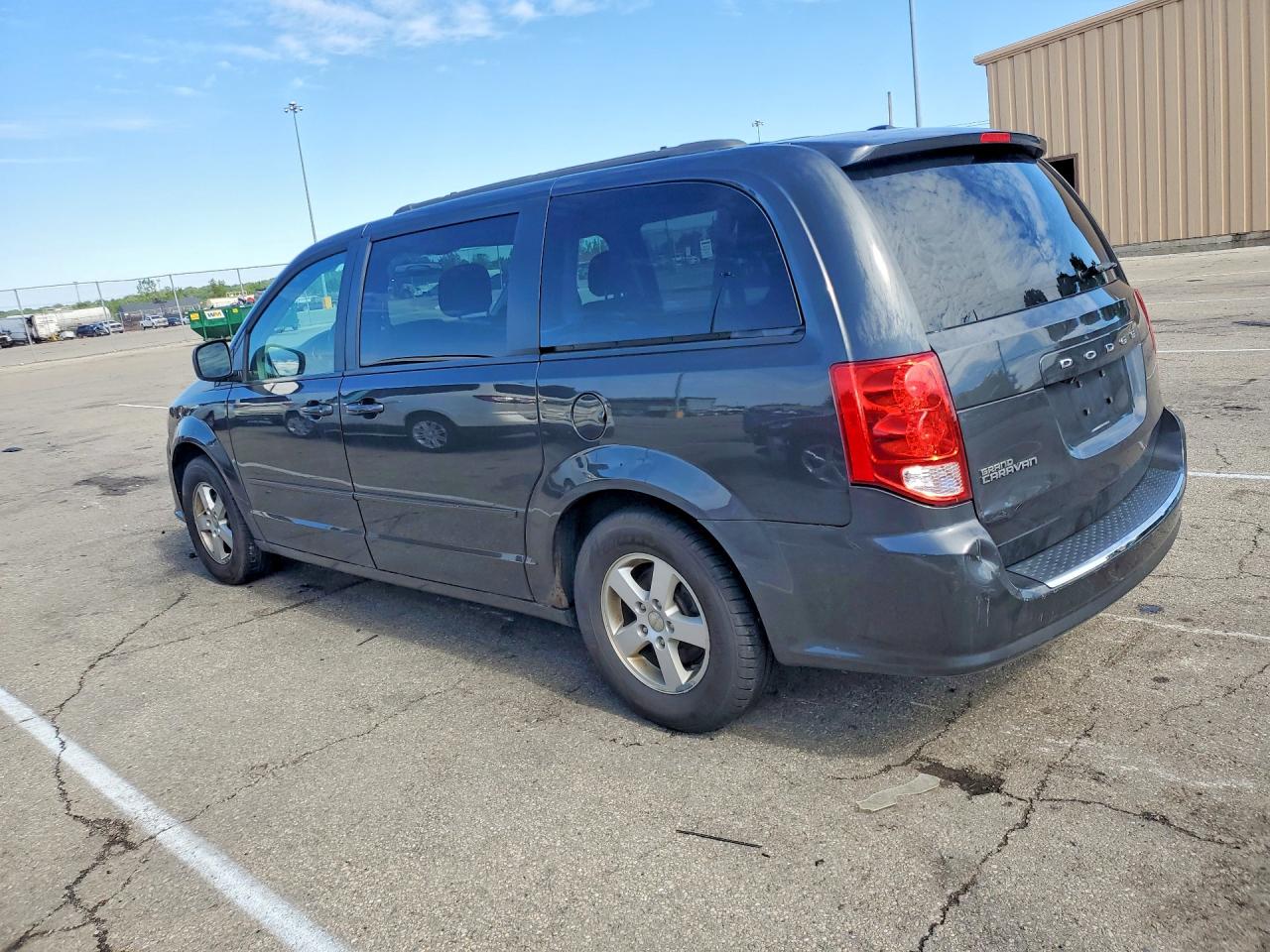 Dodge Caravan Sxt