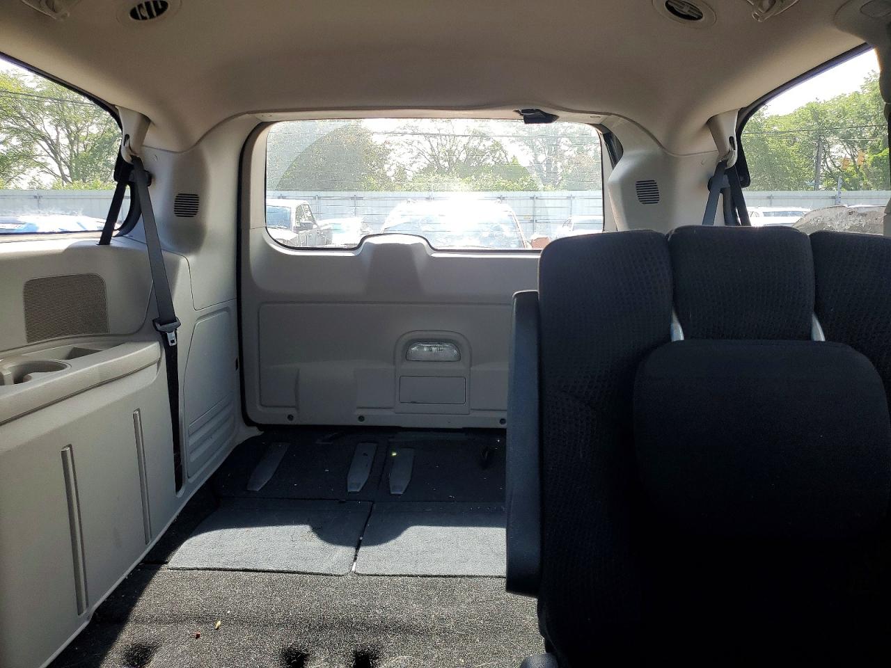 Dodge Caravan Sxt