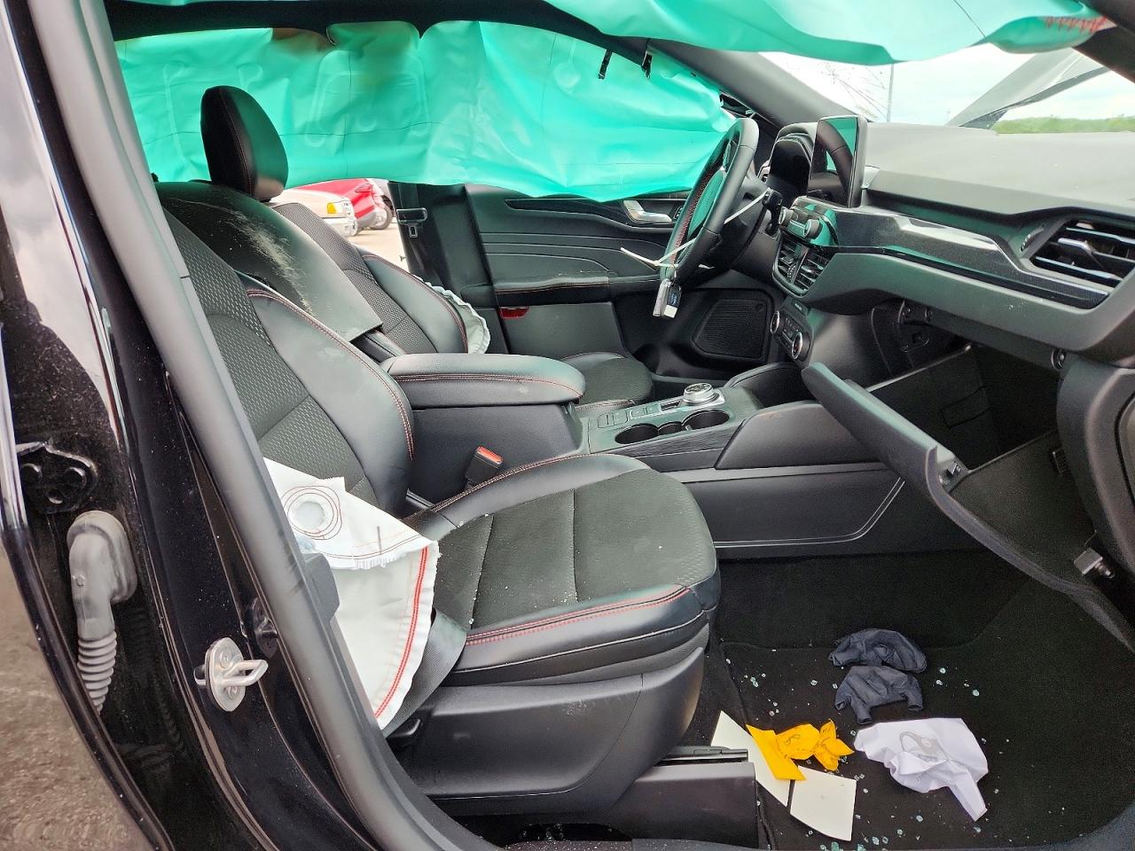 Ford Escape St Line