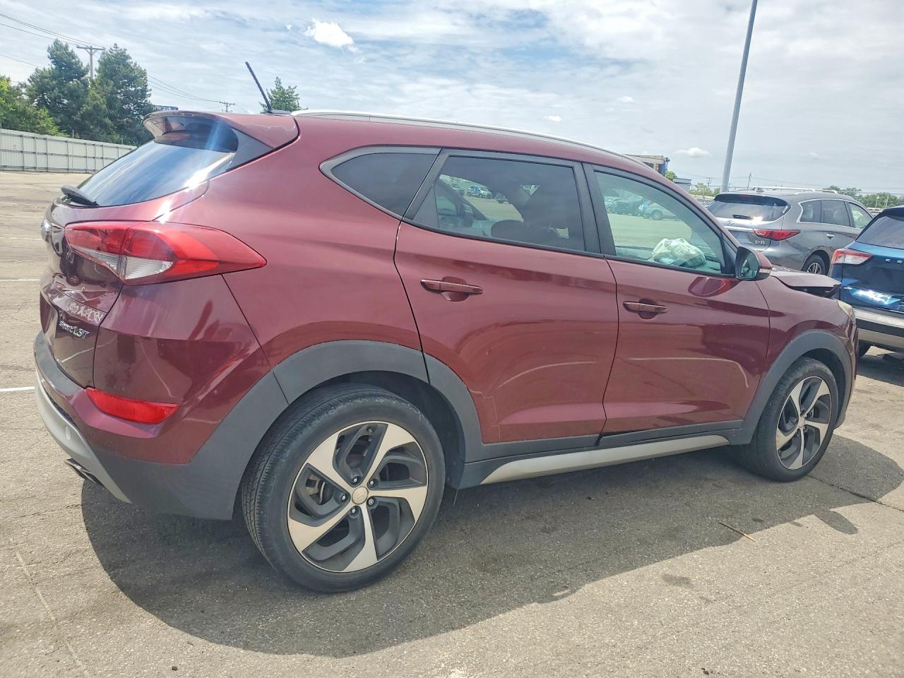 Hyundai TUCSON Sport