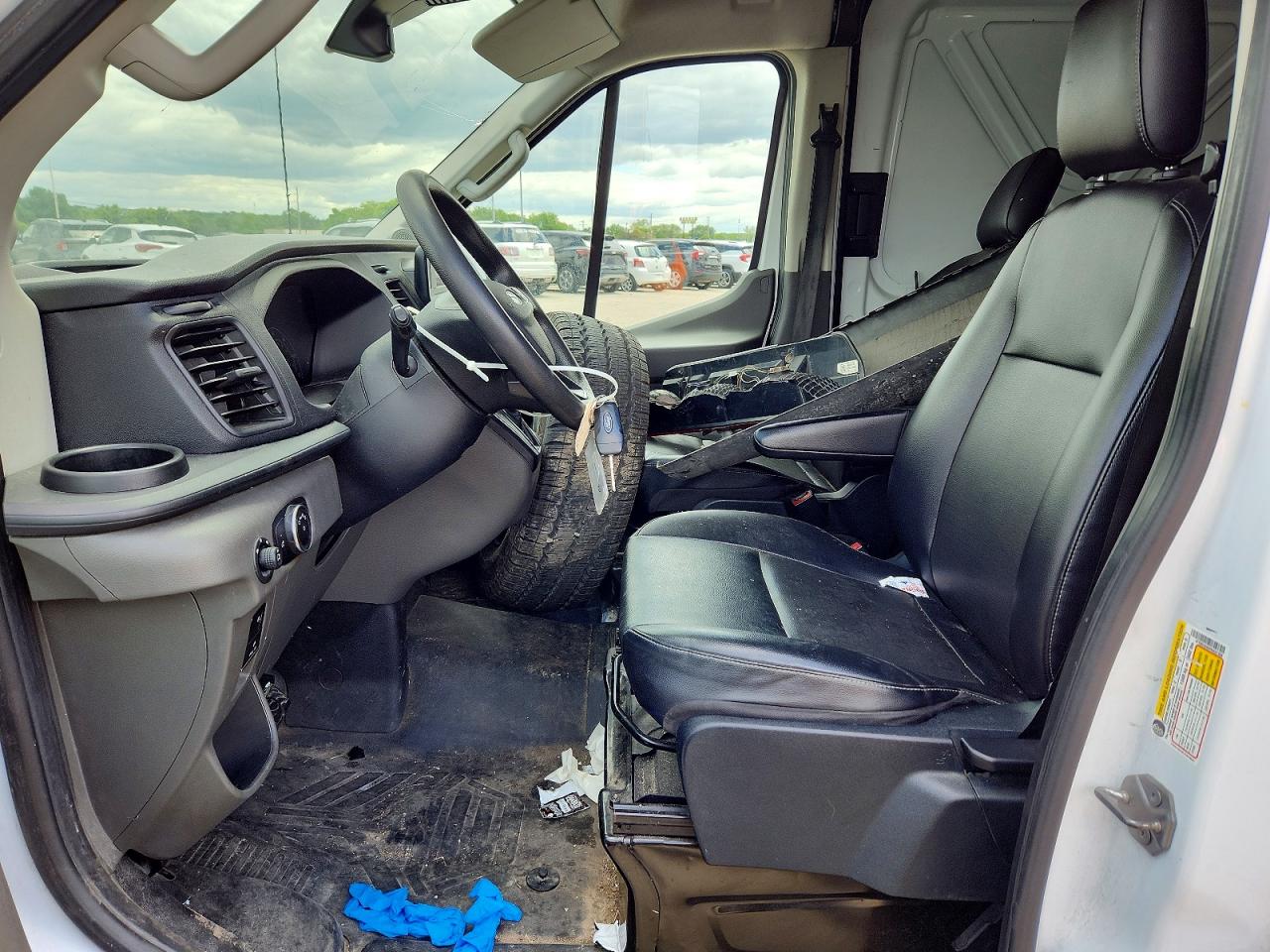 Ford Transit T-250