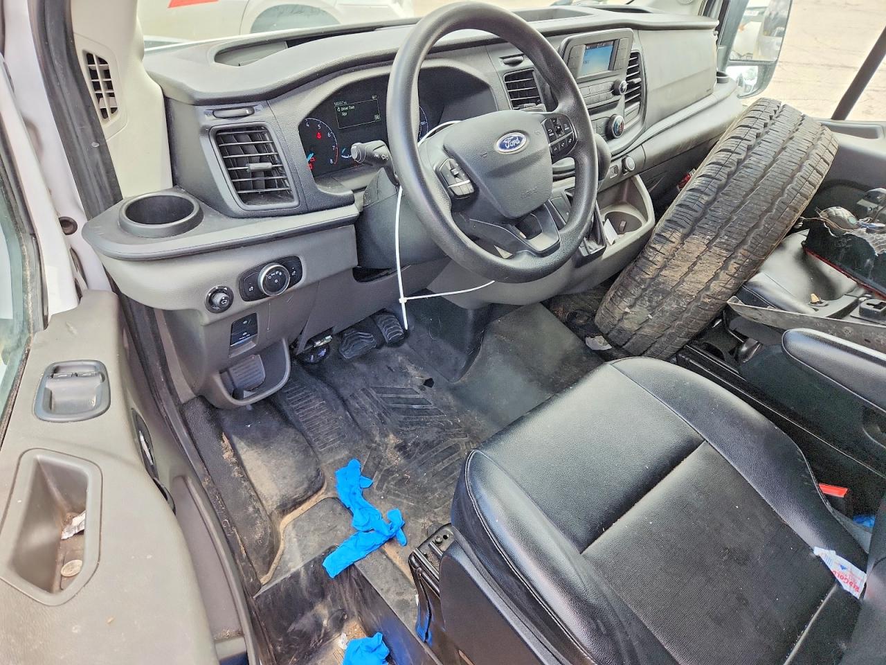 Ford Transit T-250