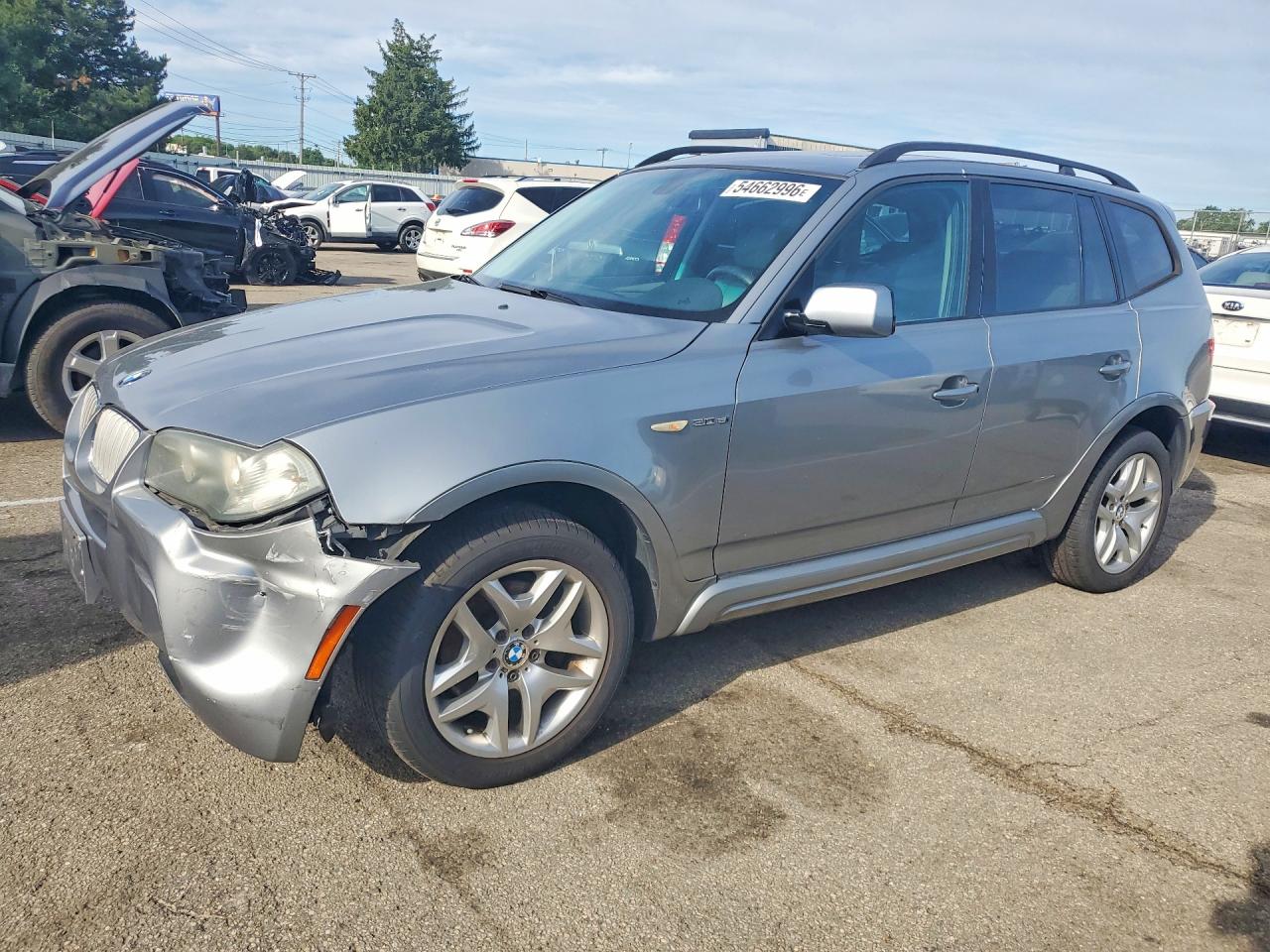Salvage BMW X Series Image