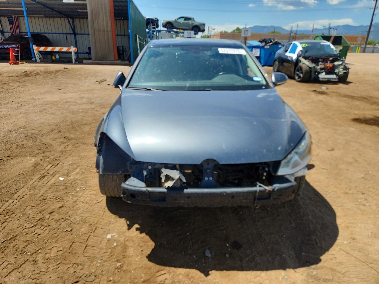 Volkswagen Golf S