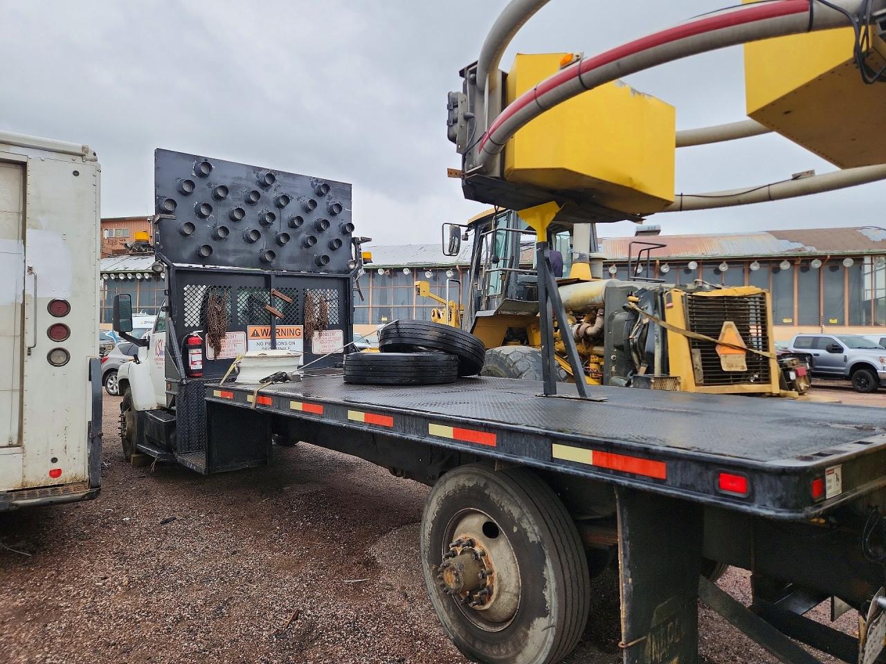 GMC C K R7500 C7c042