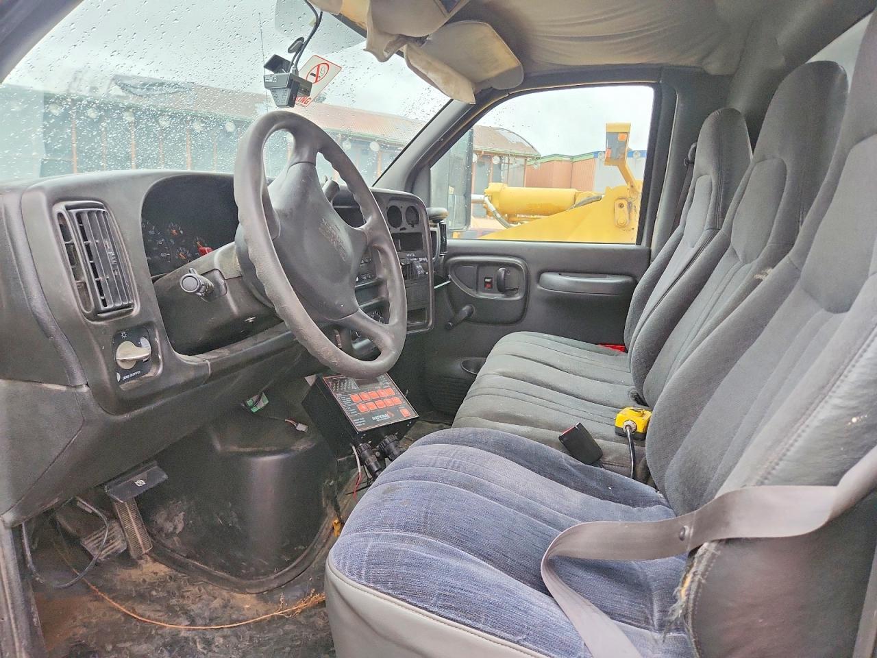 GMC C K R7500 C7c042