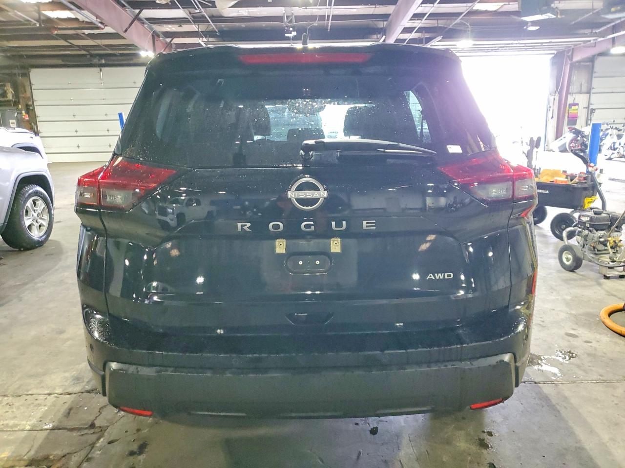 Nissan Rogue S