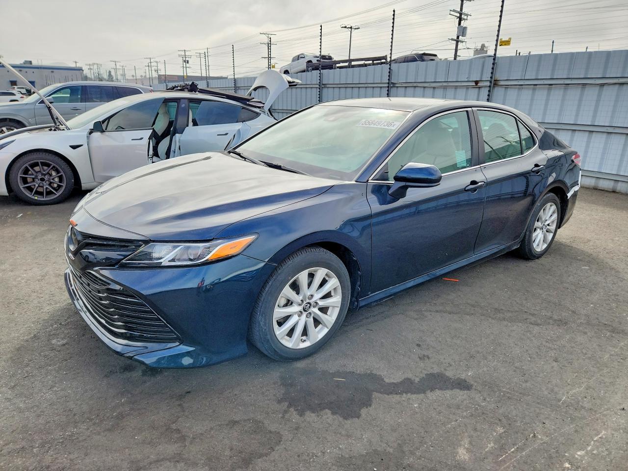 Salvage Toyota Camry Image